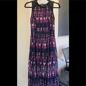 H & M Pleated Maxi Dress w Black Lace Trim! Sz 2
